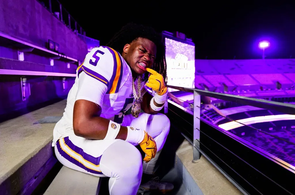 THE #1 RECRUIT IN AMERICA STAYS HOME: LAMAR BROWN SIGNS WITH LSU